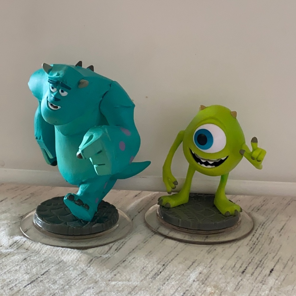 Disney Infinity Monsters,Inc. figurine game pieces
